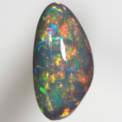 SOLID SEMI BLACK OPAL Bright and sparkling fire
